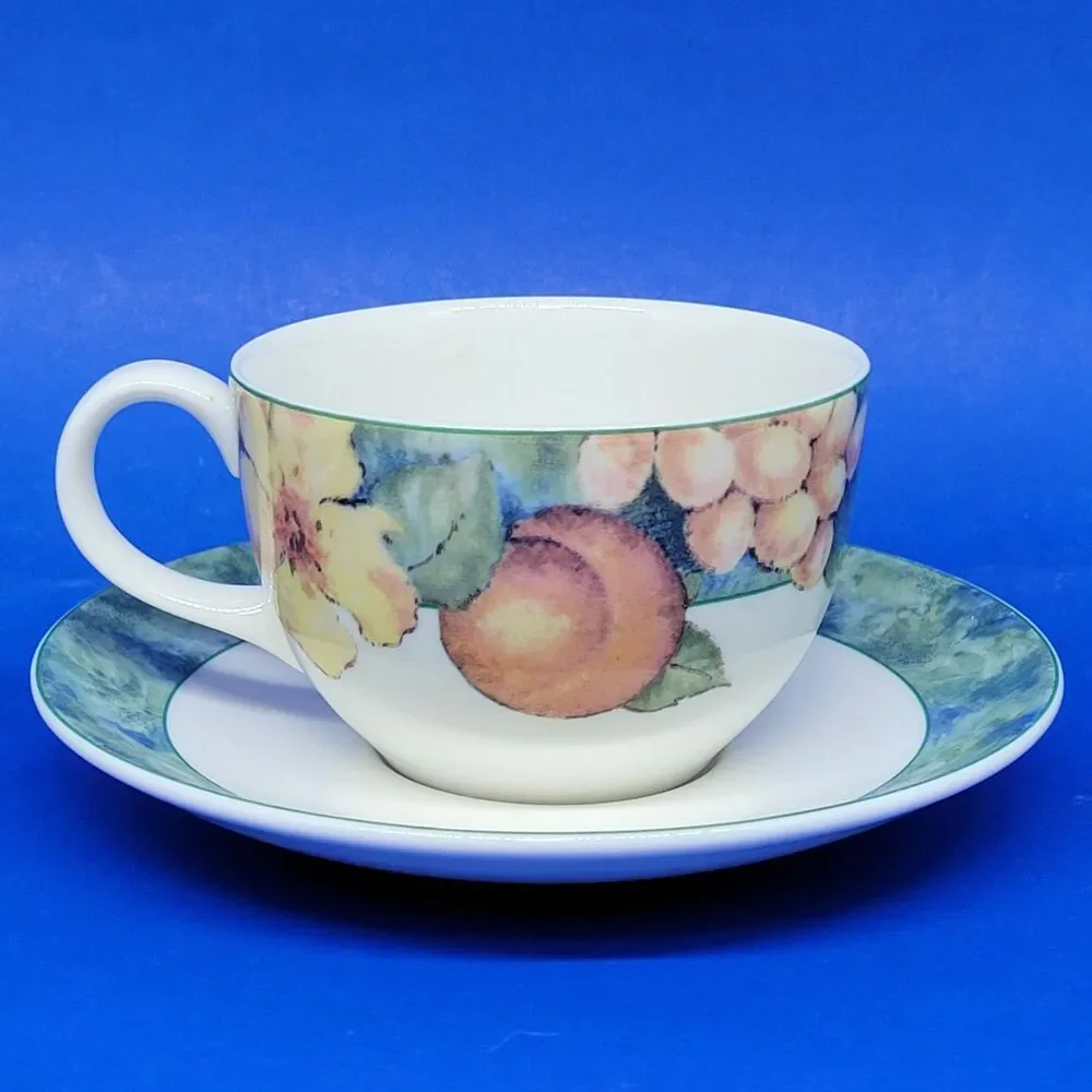 Royal Doulton Georgia Cups And Saucers 3 Sets discontinued excellent